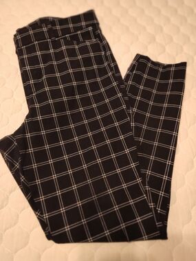 Old Navy Black Windowpane Pixie Pants
